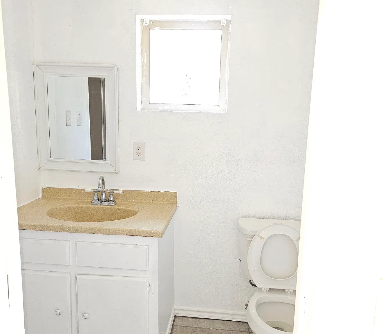 1 bed, 800 sqft, $650 — Photo 2