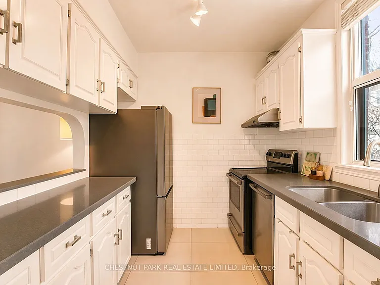 25 Bishop St — Photo 8