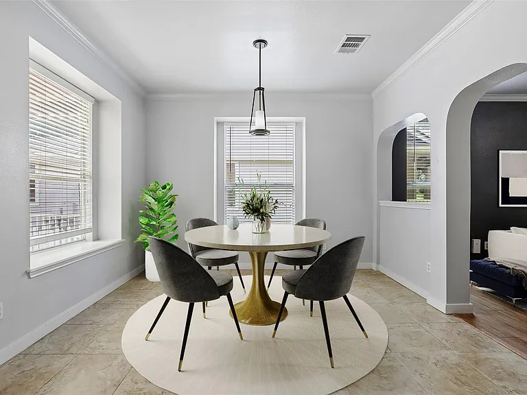 1001 Monadale Trl — Photo 3