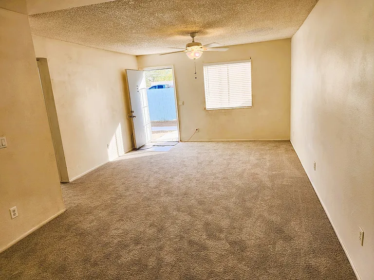 590 W 18th Ave #3 — Photo 5