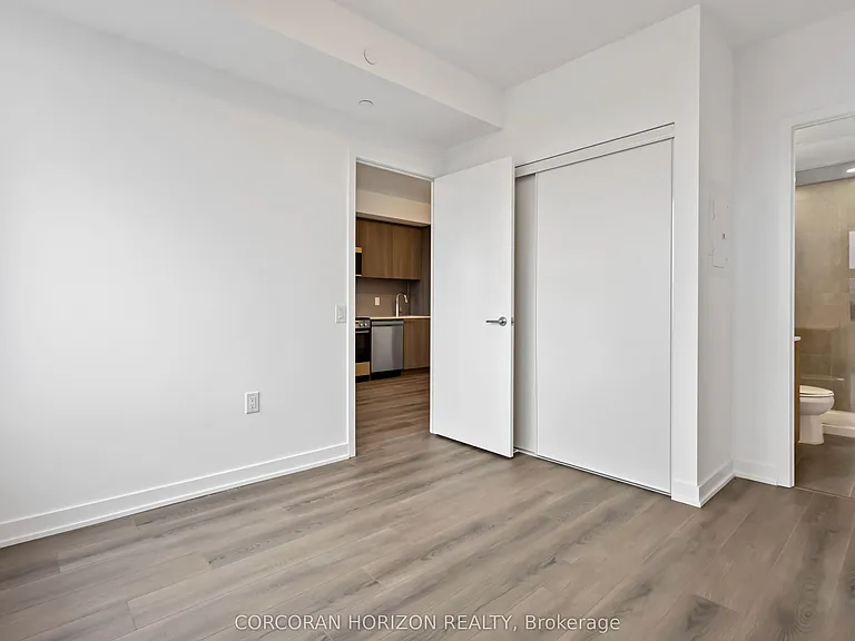 7437 Kingston Rd #413 — Photo 17