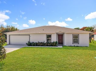 1390 Schumann Drive, Sebastian, FL 32958