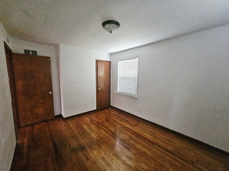 7004 Glenmore Ave #1-A — Photo 5