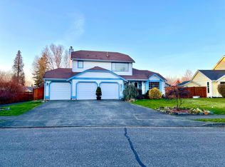 3495 Garland Pl, Enumclaw, WA 98022