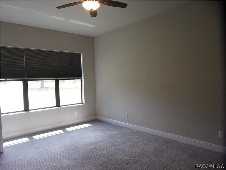 248 E Cumberland Ct — Photo 14