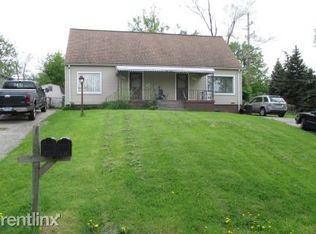 5131 Eagle Lake Dr, Waterford, MI