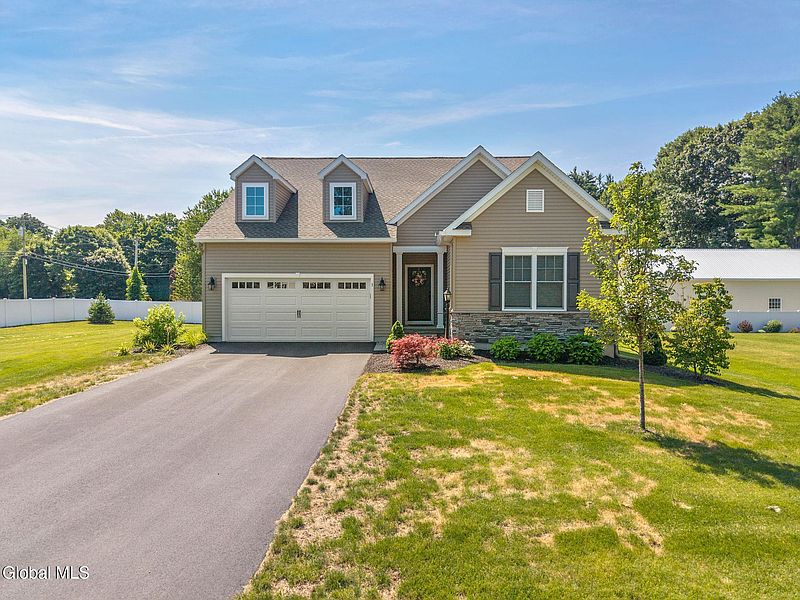 2nd image of 1 Summerhill Drive