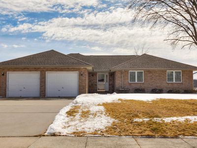 2623 E Leach Ave, Des Moines, IA, 50320