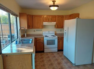 2116 Newbury Dr, Arlington, TX 76014