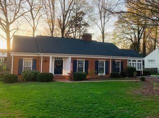 109 Knollwood Dr, Greensboro, NC 27403