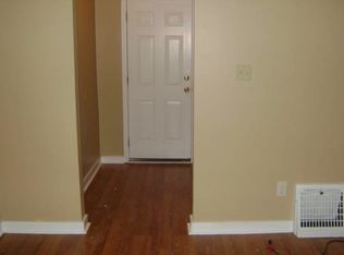 2813 6th St #1, Cuyahoga Falls, OH 44221