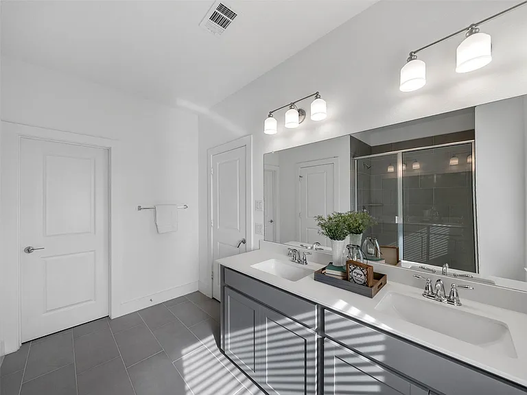 1059 Maverick Dr — Photo 20
