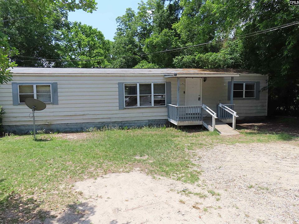 1st image of 1521 Cody St