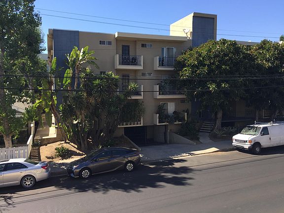 3rd image of 1255 Seward St APT 307