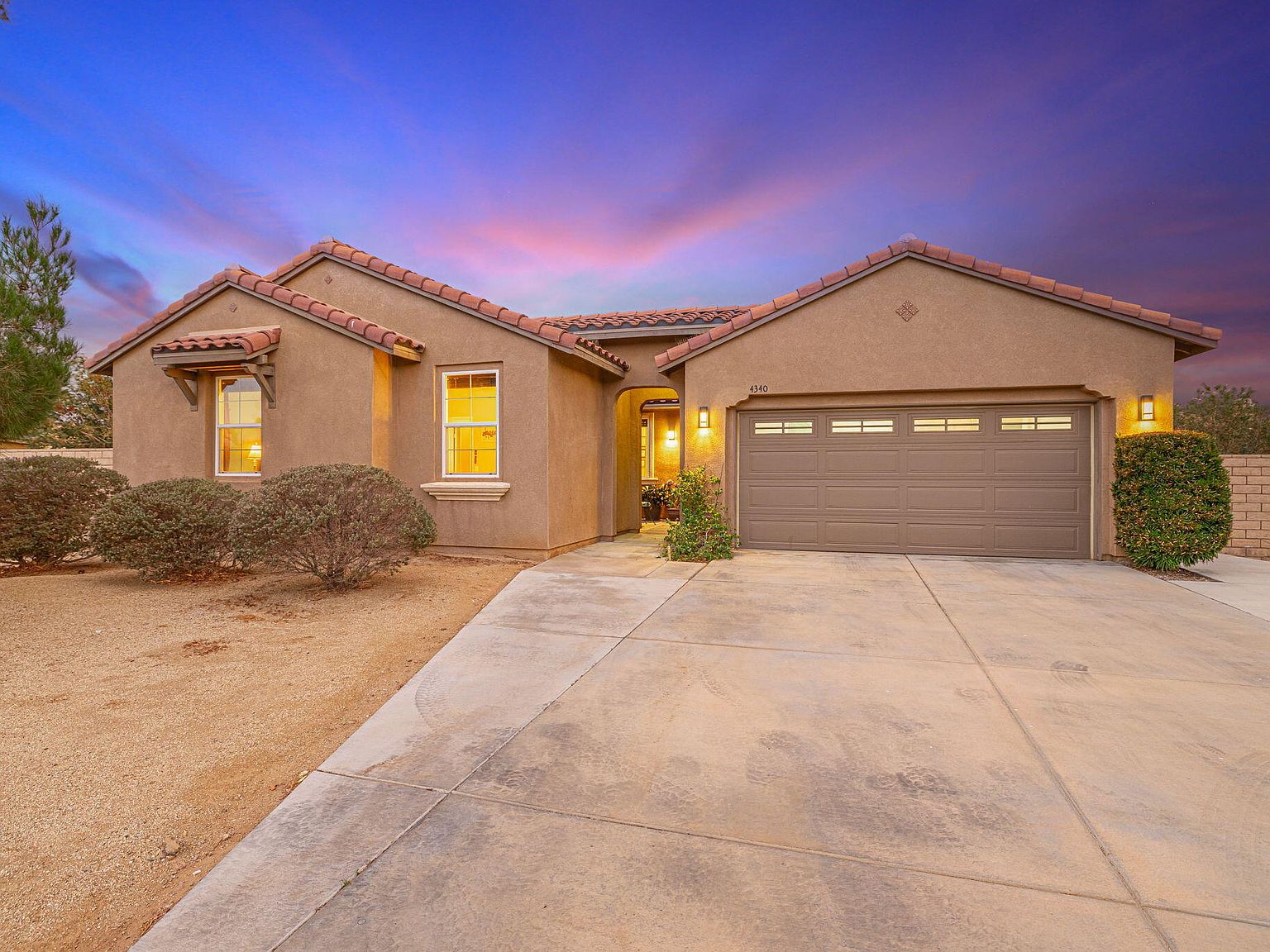 mayte♡ JET ZX Series Large Spindle Bore Lathe - 321940 - Light Tool Supply