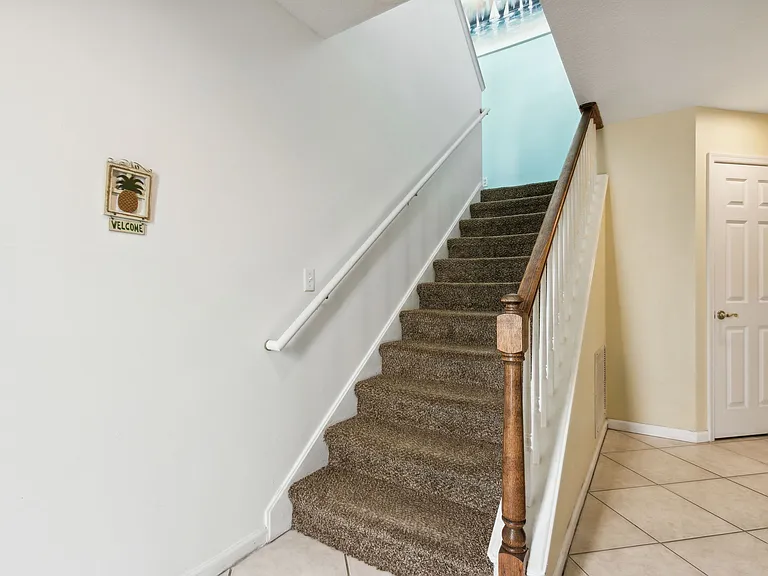 2919 S Fletcher Ave — Photo 13