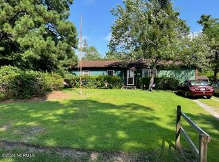 101 Kings Pkwy, Hubert, NC 28539