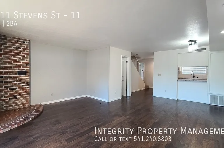 1111 Stevens St #11 — Photo 6