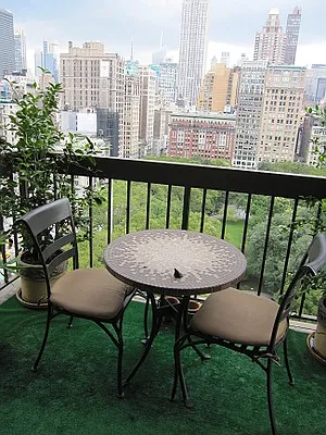 Rented by Newell and Assoc. | media 18