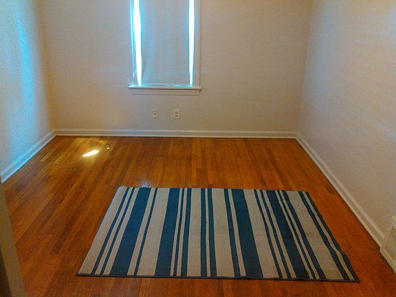4th image of 1817 Lakeview Ave