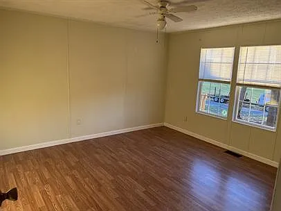 202 Woolbright Cir — Photo 6