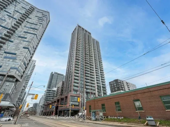 130 River St, Toronto, ON