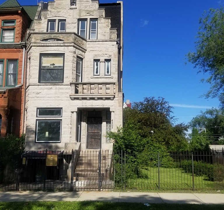 1st image of 4203 S King Dr