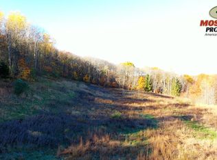 (Undisclosed Address), Ellwood City, PA 16117