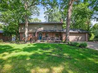 1616 Springbrook Dr, Elkhart, IN 46514