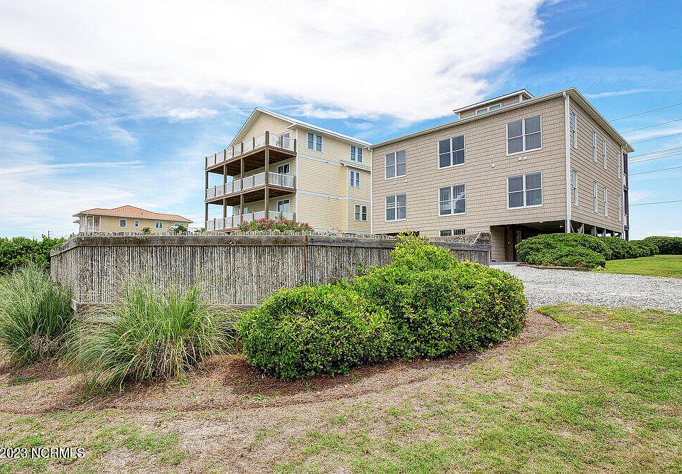 1st image of 98 Oleander Court