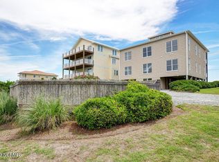 98 Oleander Ct, Surf City, NC 28445