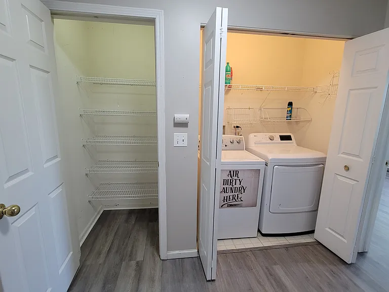1184 N Nature Ct — Photo 14