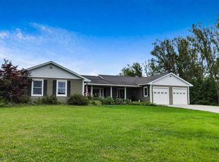 10308 Burnett Rd, Charlevoix, MI 49720