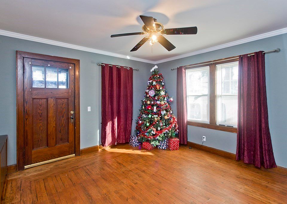 60 Wheatland Ave, Chicopee, MA 01020 Zillow