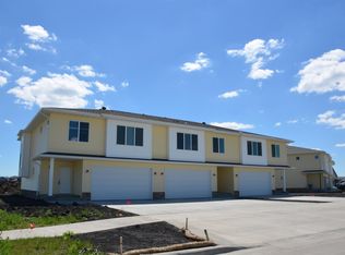 331 33rd Ave E APT 4, West Fargo, ND 58078