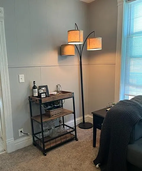 1606 Monroe St NE #1 — Photo 4