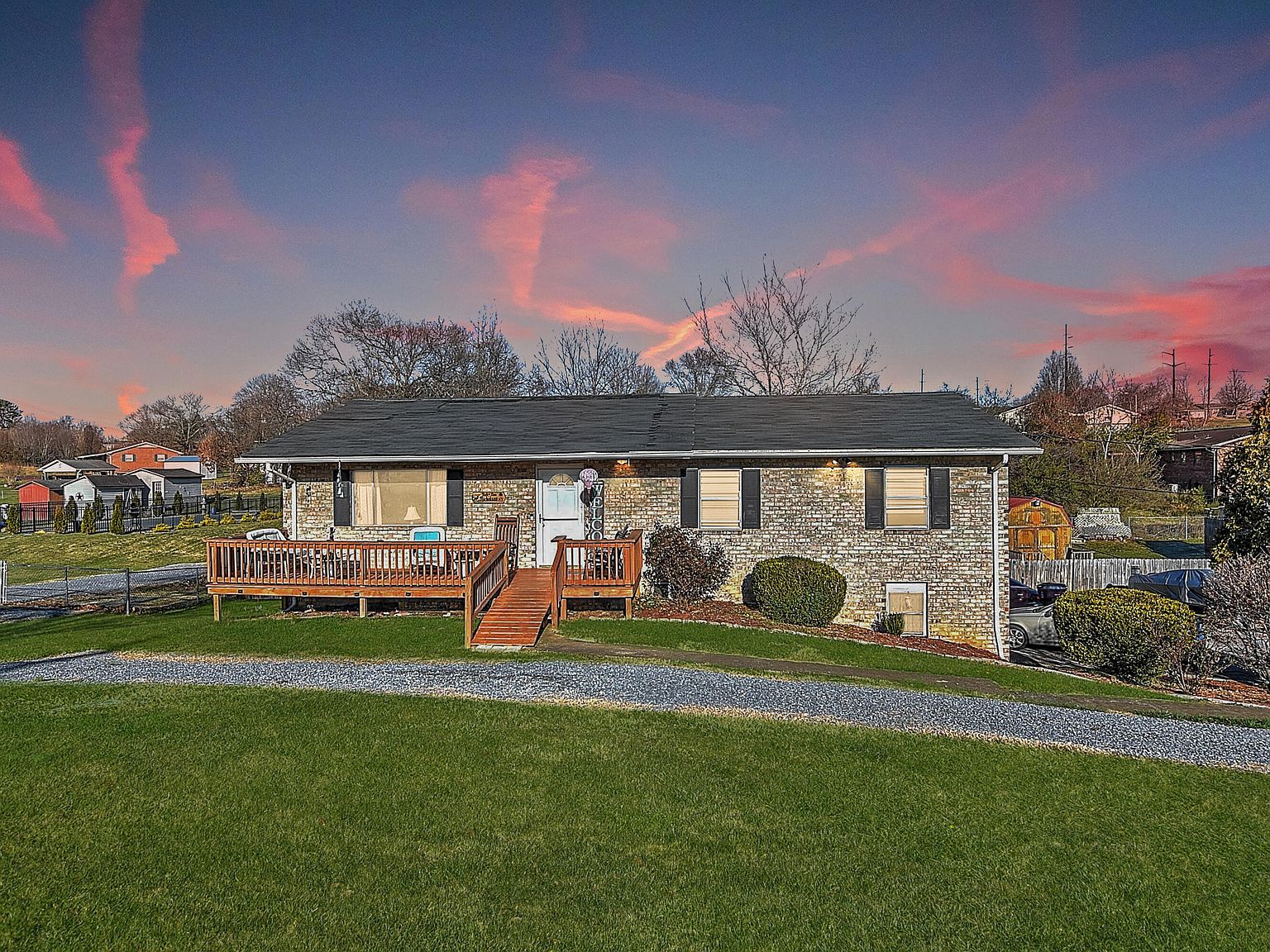 211 S Pickens Bridge Rd, Johnson City, TN 37615 Zillow