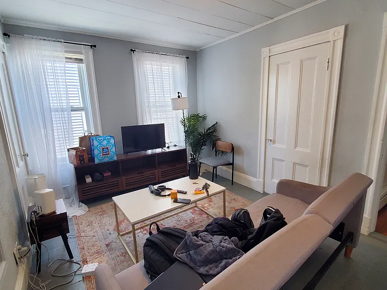 10 8th St #10 — Photo 9