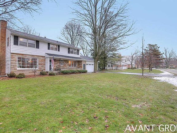 2nd image of 3131 Brentwood Dr SE