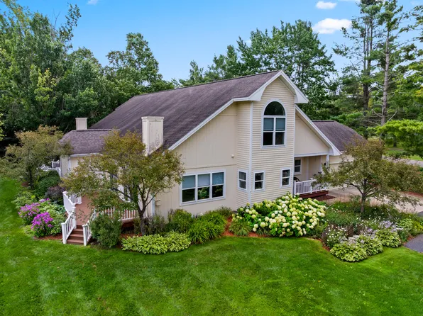 4681 Championship Dr, Gaylord, MI 49735