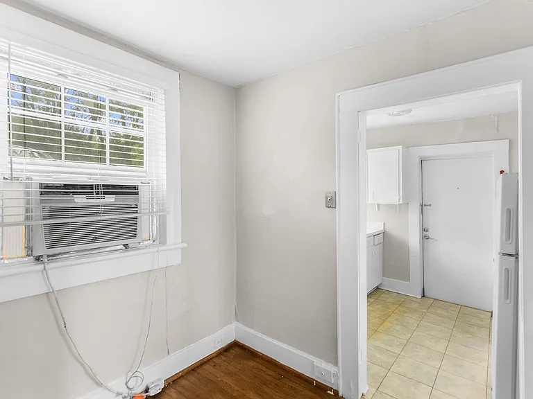 Parkview — Photo 11