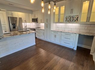 19839 Henderson Rd UNIT L, Cornelius, NC 28031