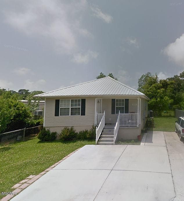 1st image of 10059 Fournier Ave