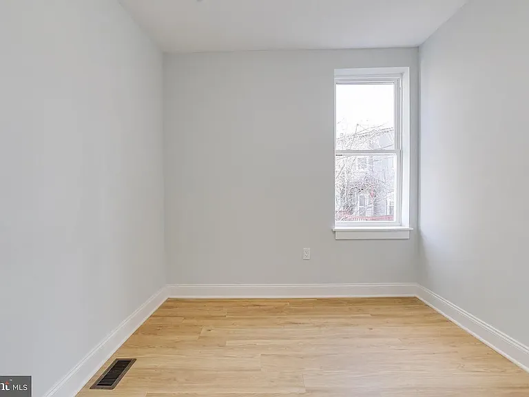 635 N Rosedale St — Photo 10
