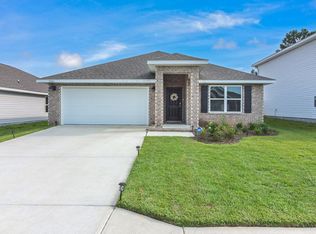 5561 Lancelot Trl, Milton, FL 32583