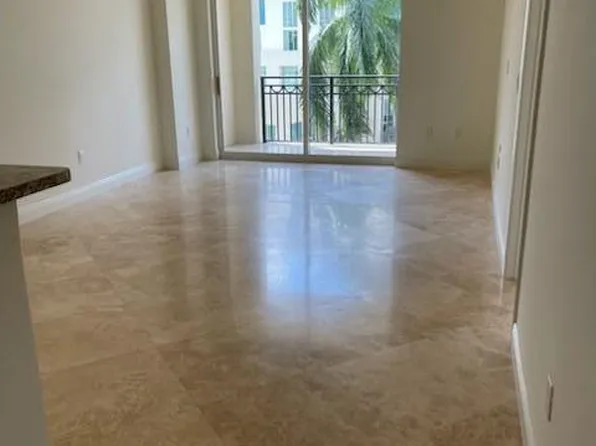550 Okeechobee Blvd APT 412, West Palm Beach, FL 33401