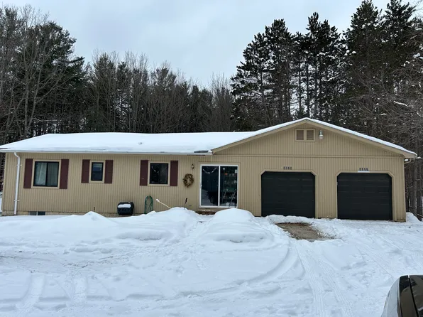 9979 N Long Lake Rd, Traverse City, MI 49685