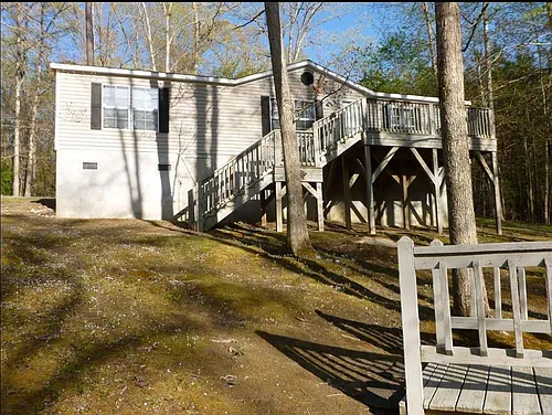 175 Deacons Point Rd Photo 1