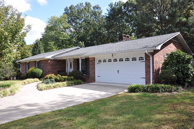 1st image of 284 Raven Midlawn Dr