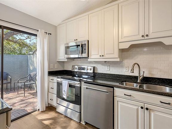 4th image of 4423 PARK LAKE TERRACE N